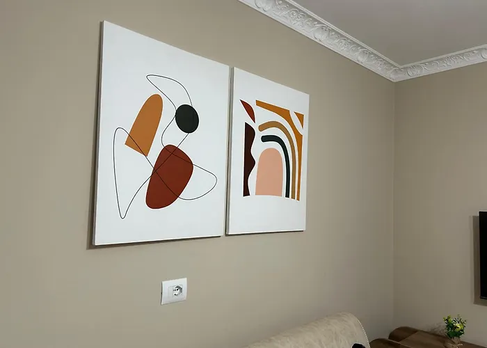 Ndregjoni Albanian * Klos